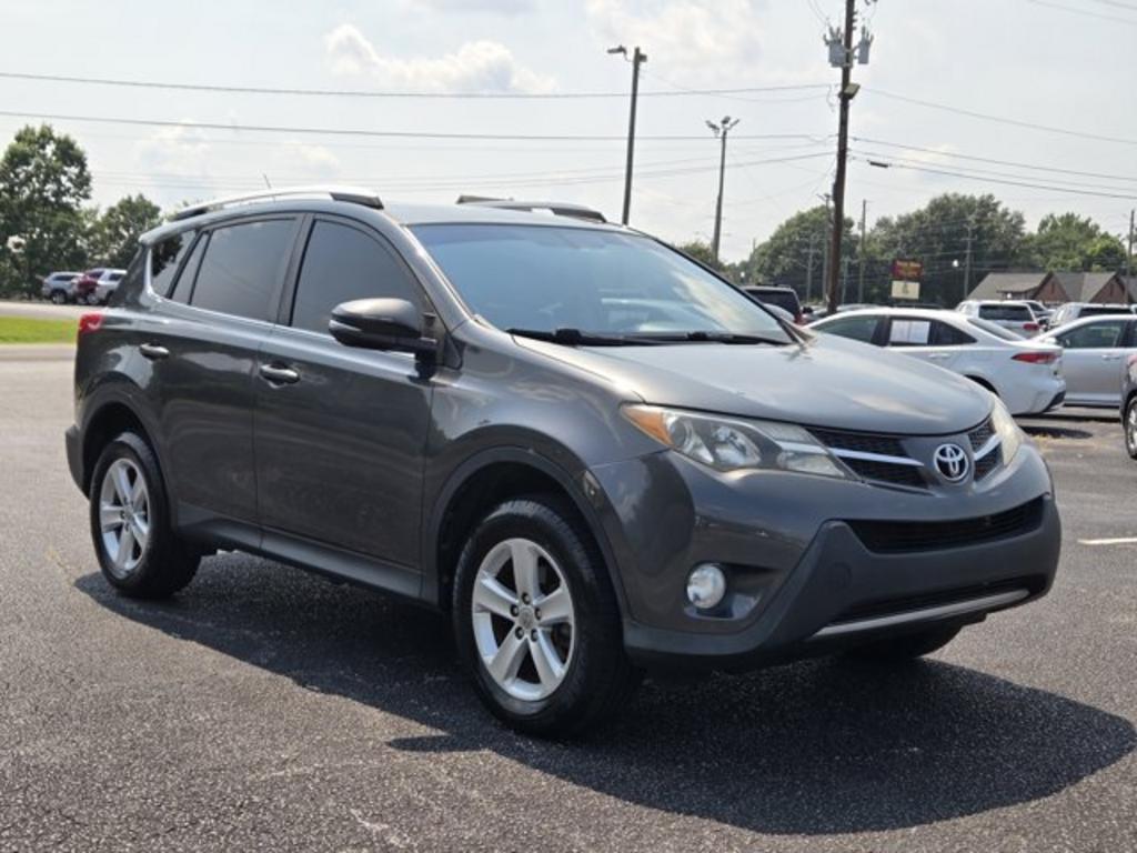 2013 Toyota RAV4 - $13,995