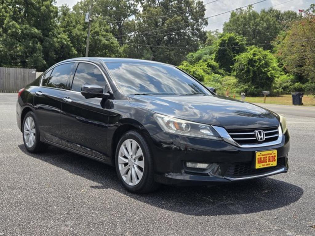 2014 Honda Accord - $13,995