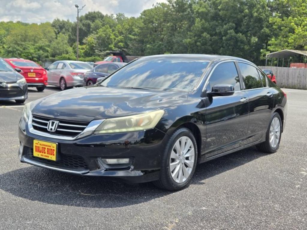 2014 Honda Accord - $13,995