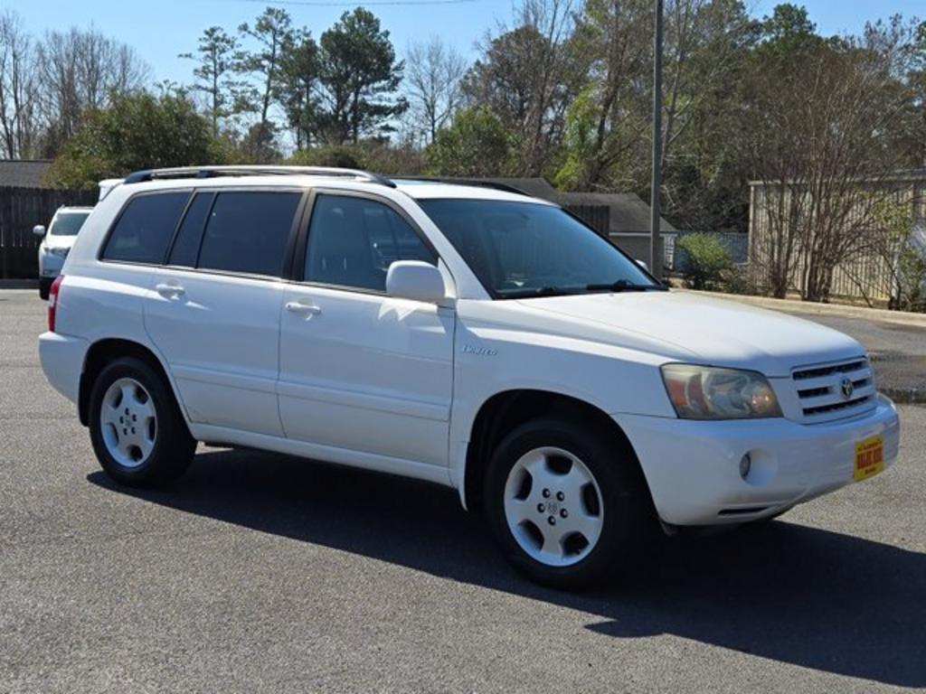 2004 Toyota Highlander photo