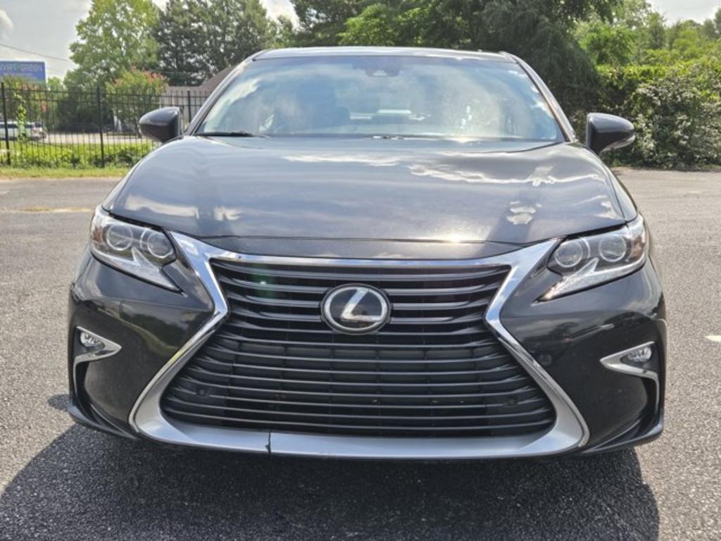2016 Lexus ES - $15,995