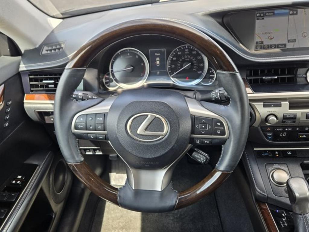2016 Lexus ES - $15,995