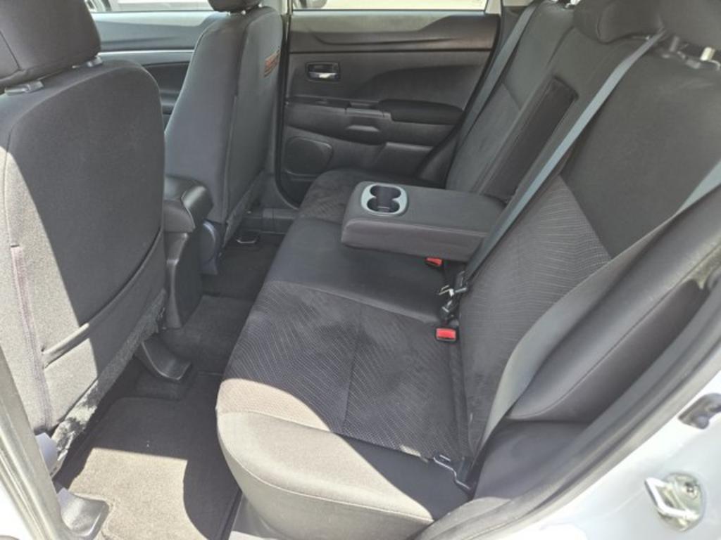 2013 Mitsubishi Outlander - $10,995