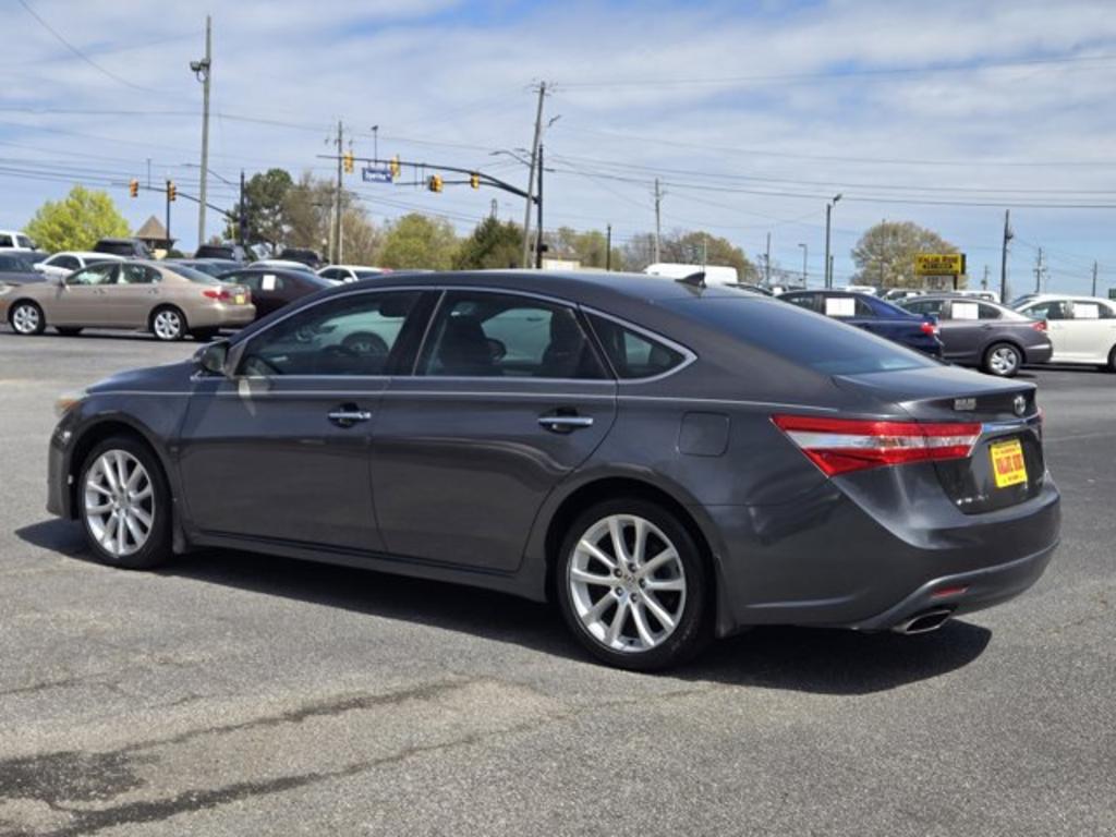 2013 Toyota Avalon - $13,995