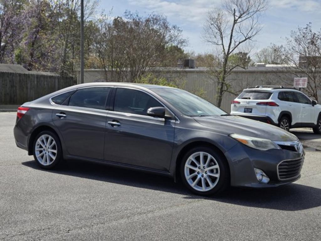 2013 Toyota Avalon - $13,995