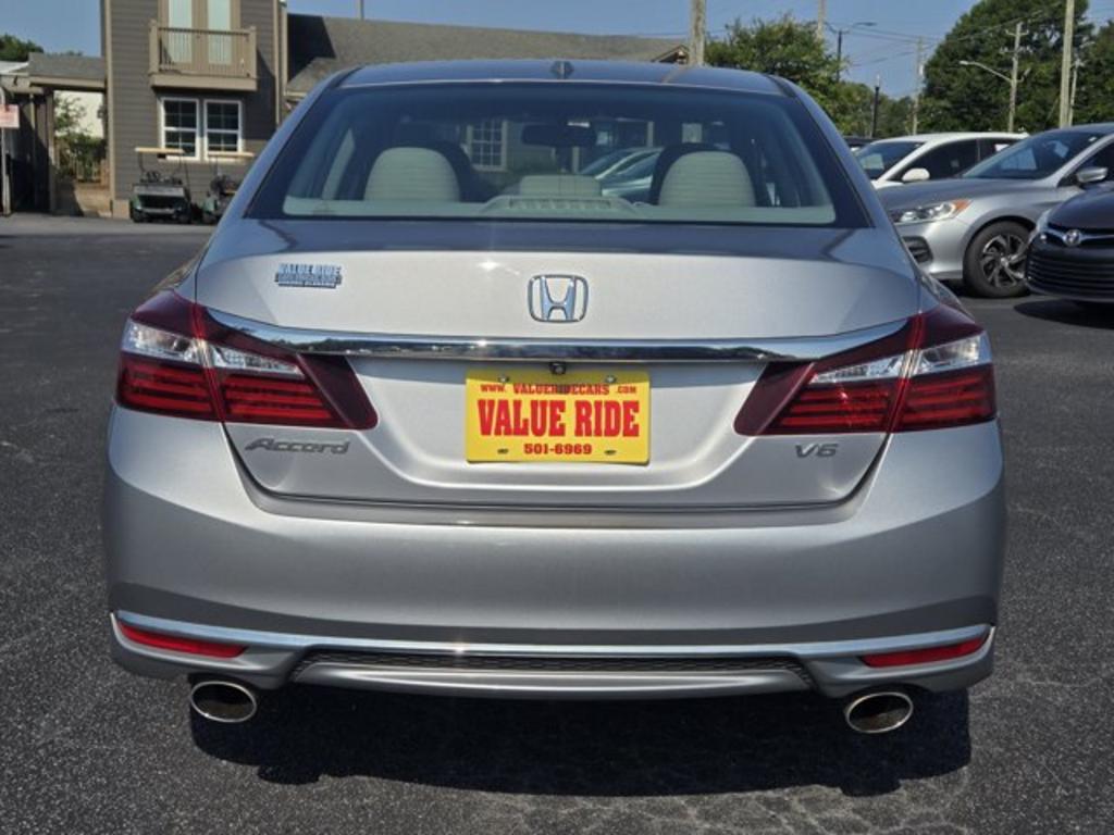2016 Honda Accord - $12,995