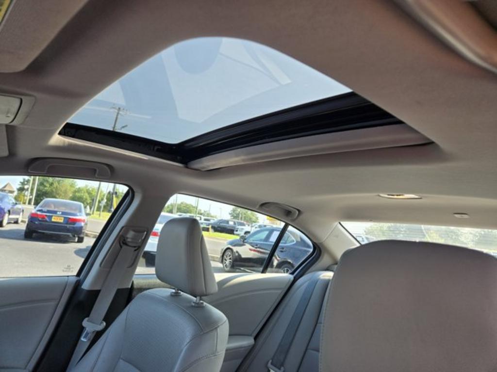 2016 Honda Accord - $12,995