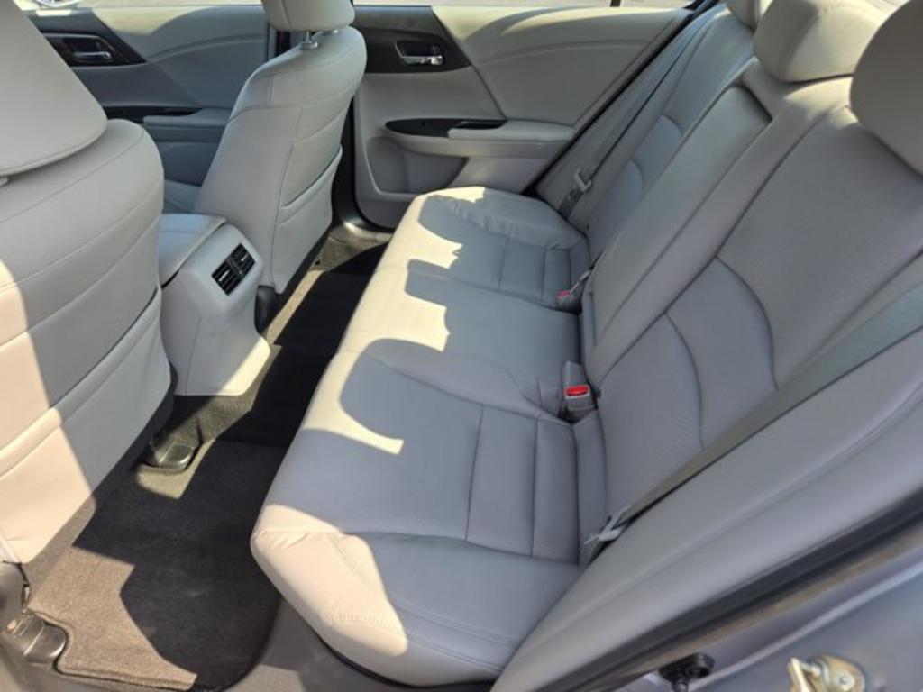 2016 Honda Accord - $12,995