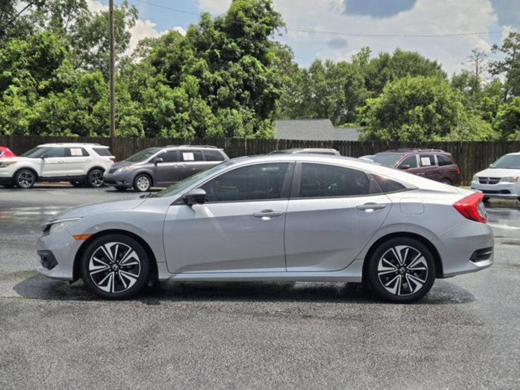 2016 Honda Civic - $12,995