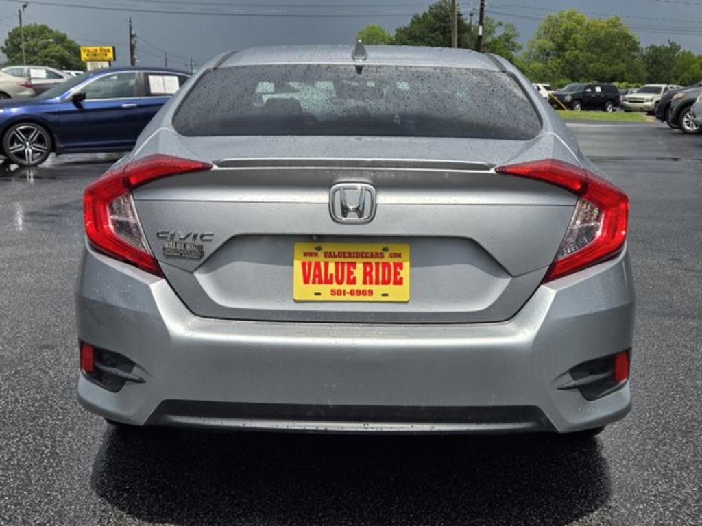 2016 Honda Civic - $12,995