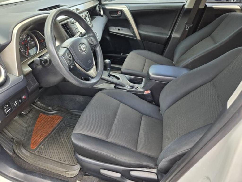 2015 Toyota RAV4 - $15,995