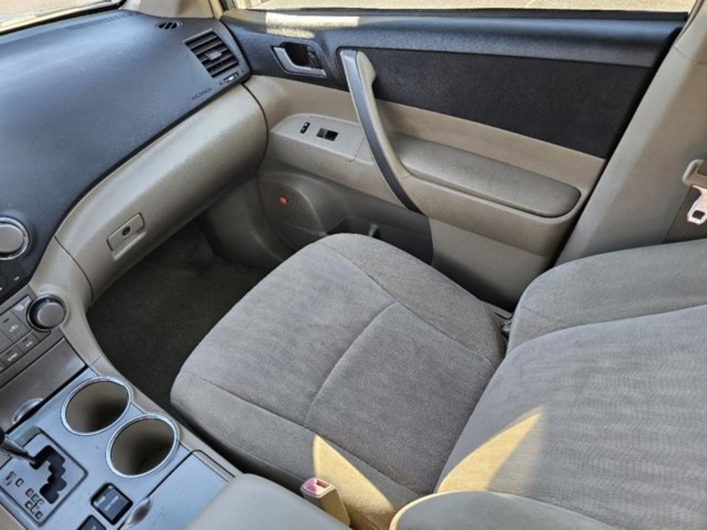 2008 Toyota Highlander Sport photo