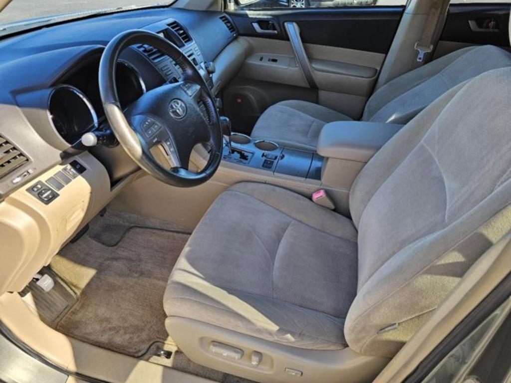 2008 Toyota Highlander Sport photo