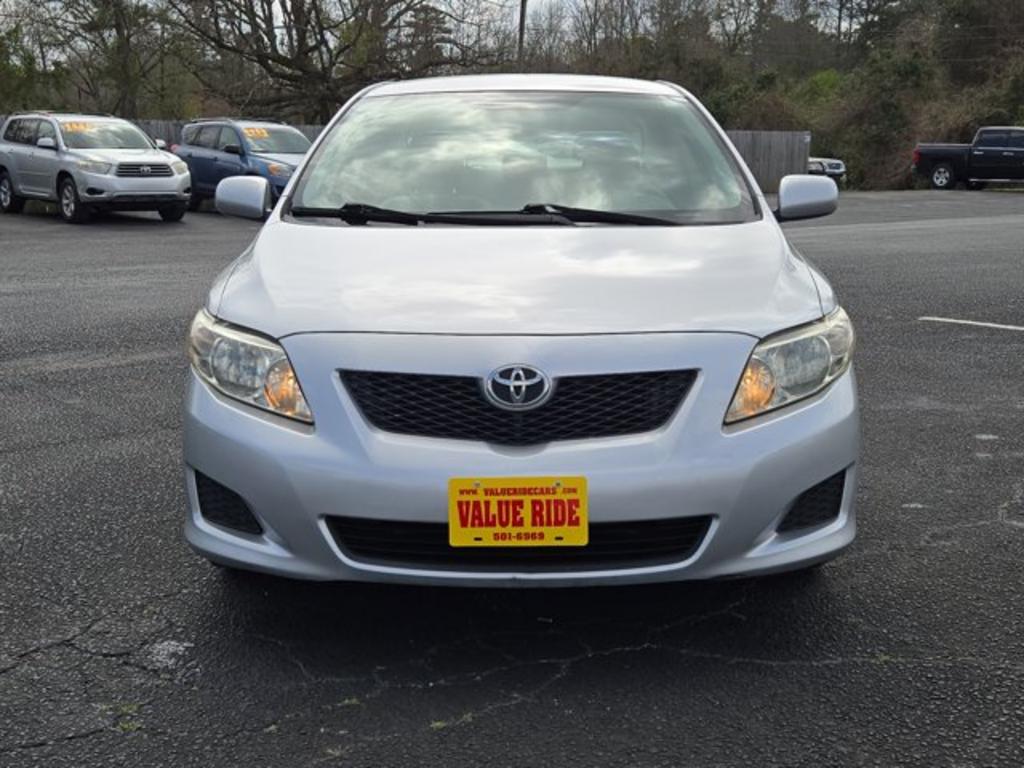 2009 Toyota Corolla LE photo