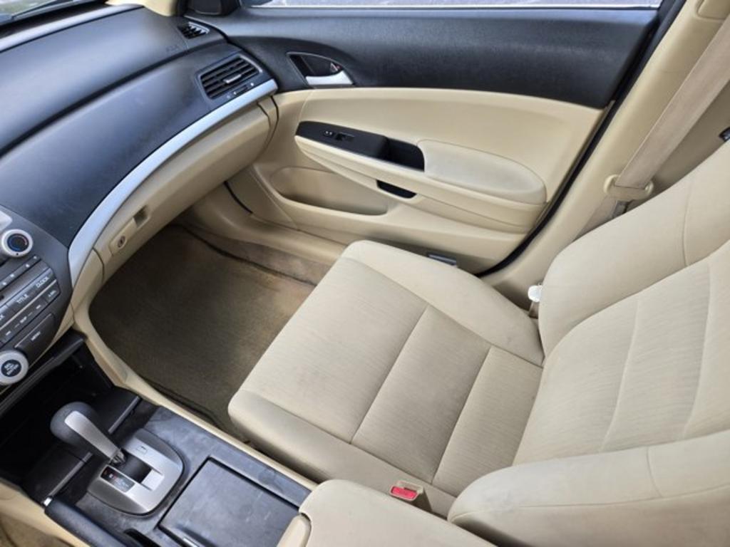 2012 Honda Accord - $11,995