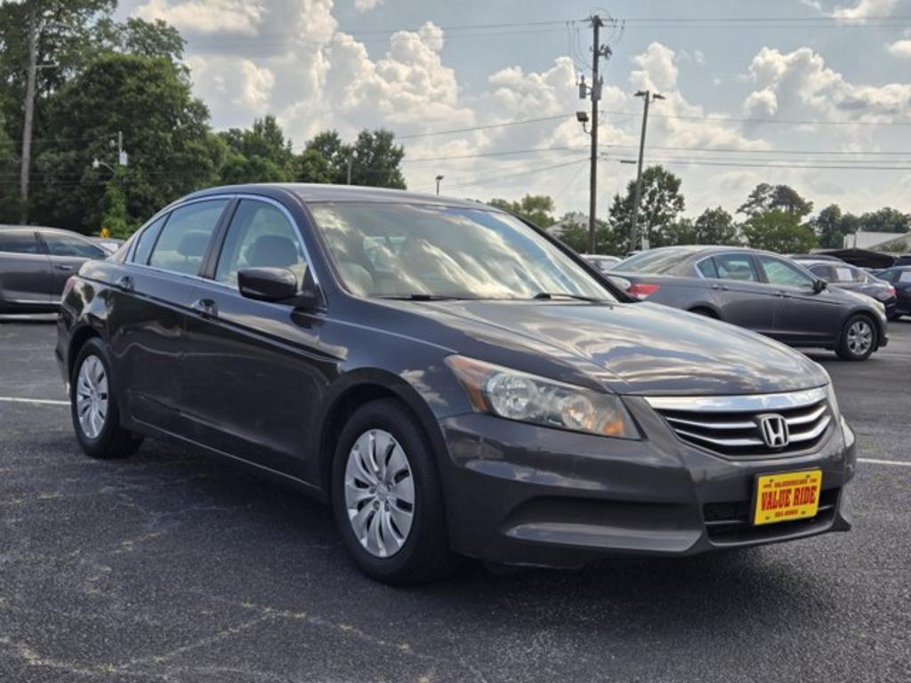 2012 Honda Accord - $11,995