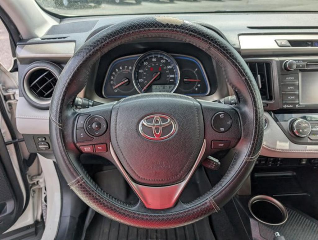 2015 Toyota RAV4  photo