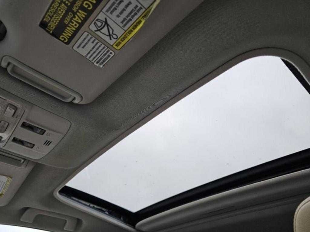 2013 Toyota RAV4 Limited photo