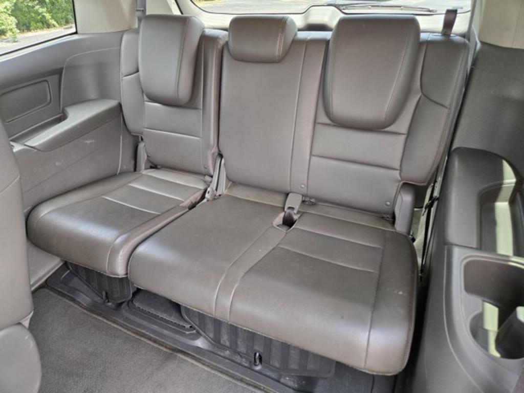 2016 Honda Odyssey - $11,995