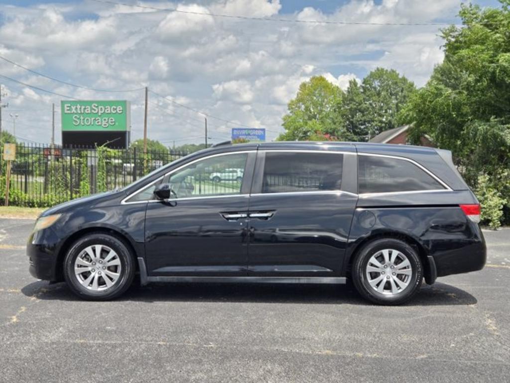 2016 Honda Odyssey - $11,995