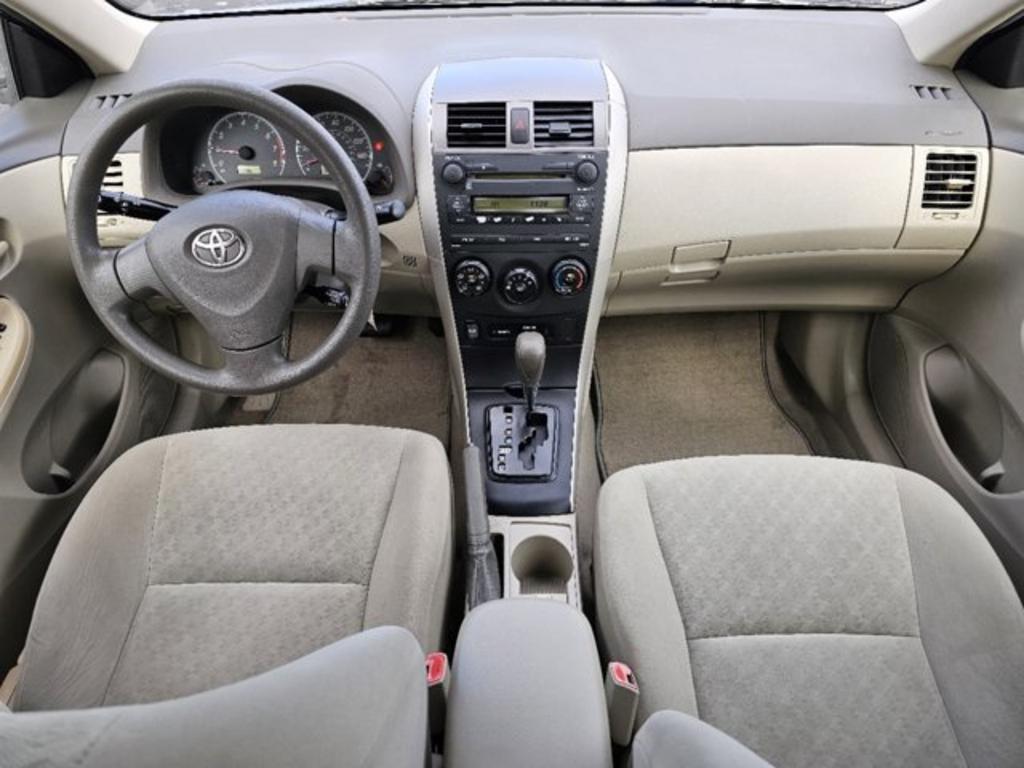 2009 Toyota Corolla photo