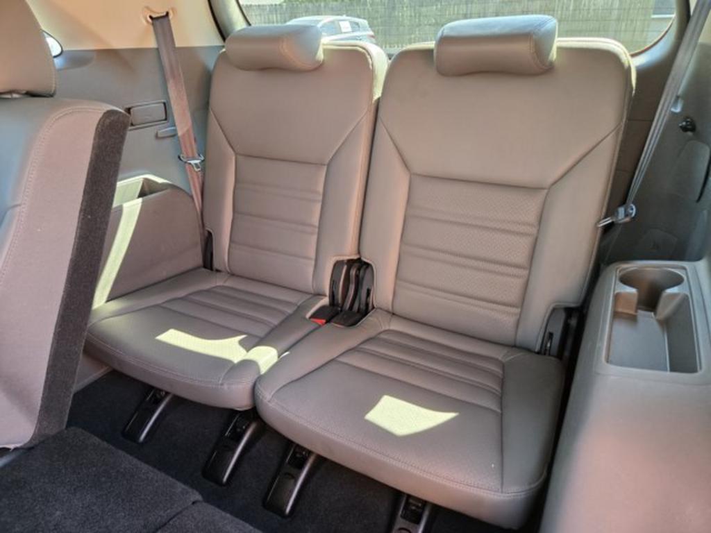 2016 Kia Sorento - $9,995