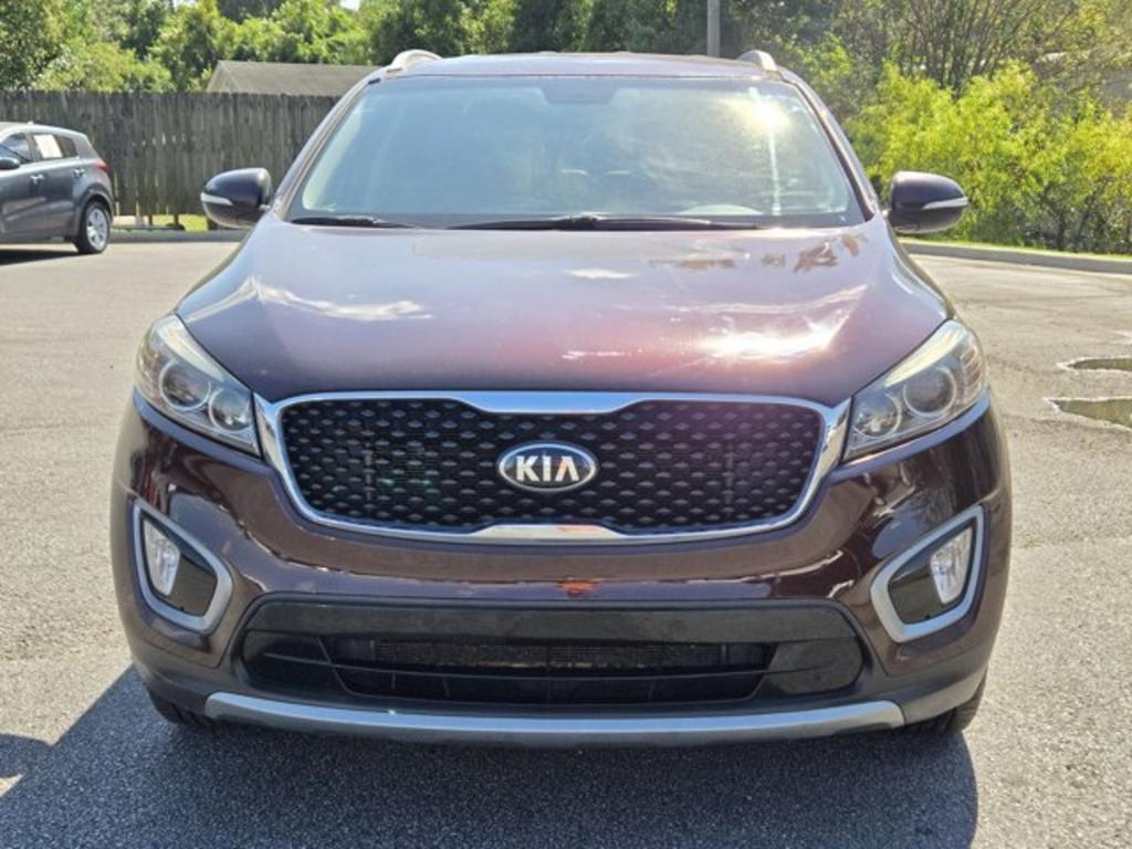 2016 Kia Sorento - $9,995