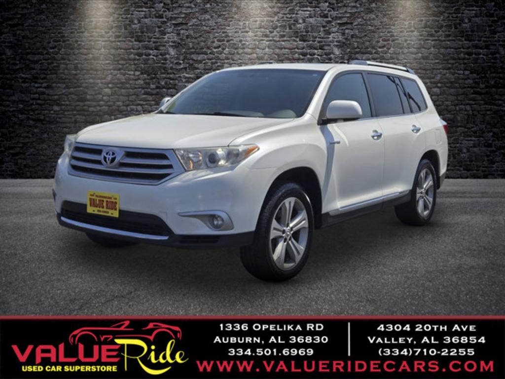 2012 Toyota Highlander - $15,995