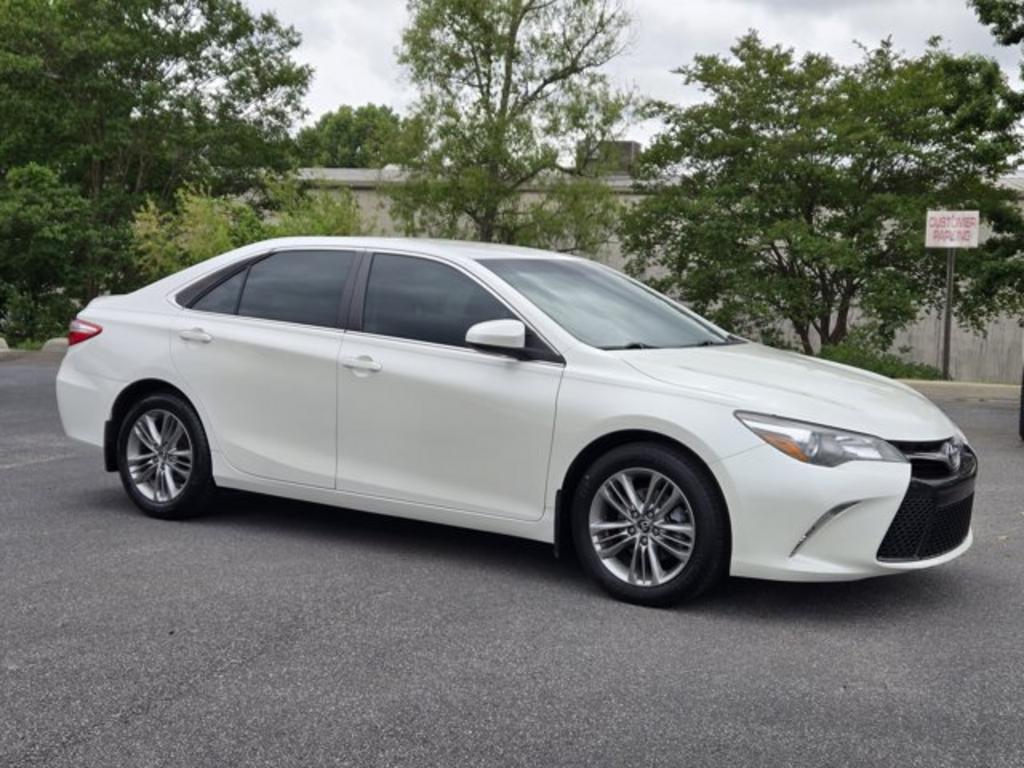 2015 Toyota Camry - $12,995