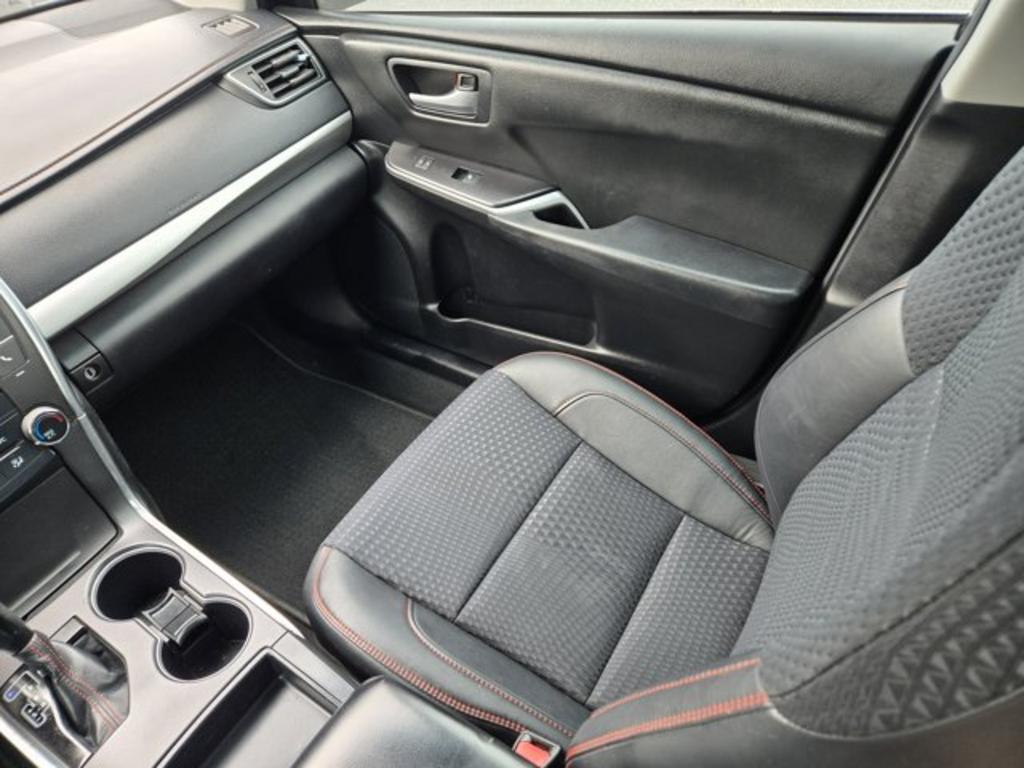 2015 Toyota Camry - $12,995