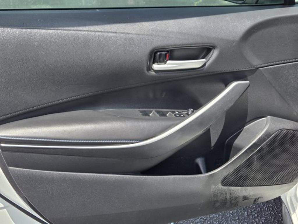 2020 Toyota Corolla - $13,995