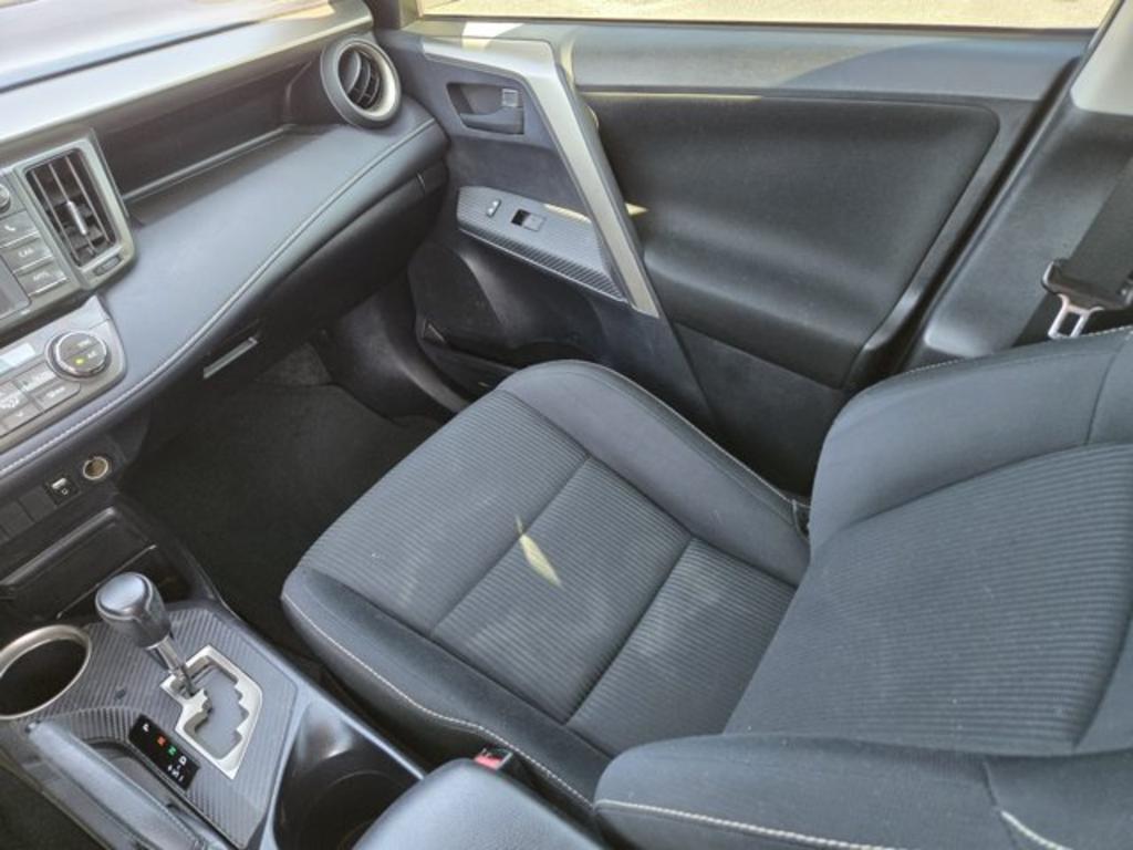 2013 Toyota RAV4 - $14,995