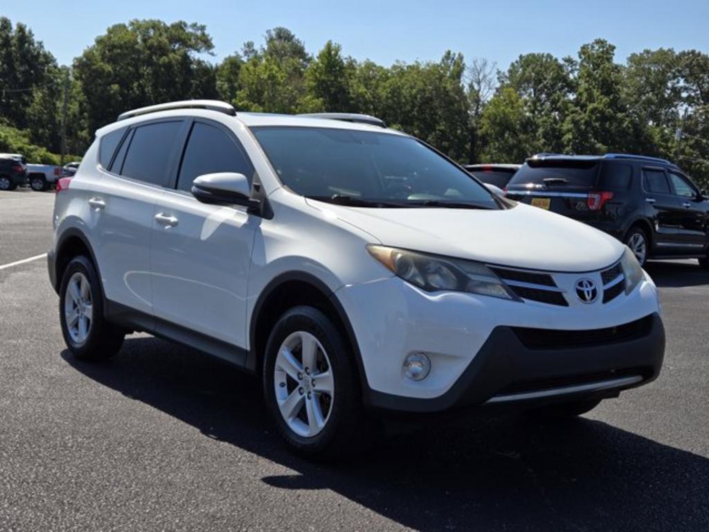 2013 Toyota RAV4 - $14,995