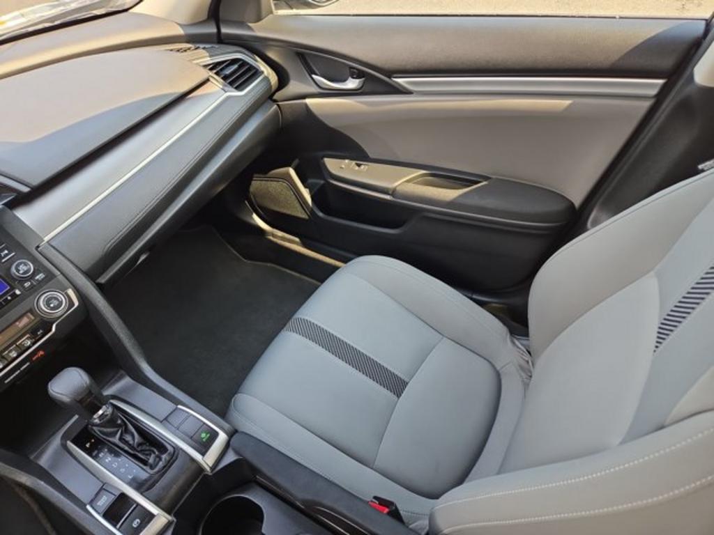 2016 Honda Civic - $12,995