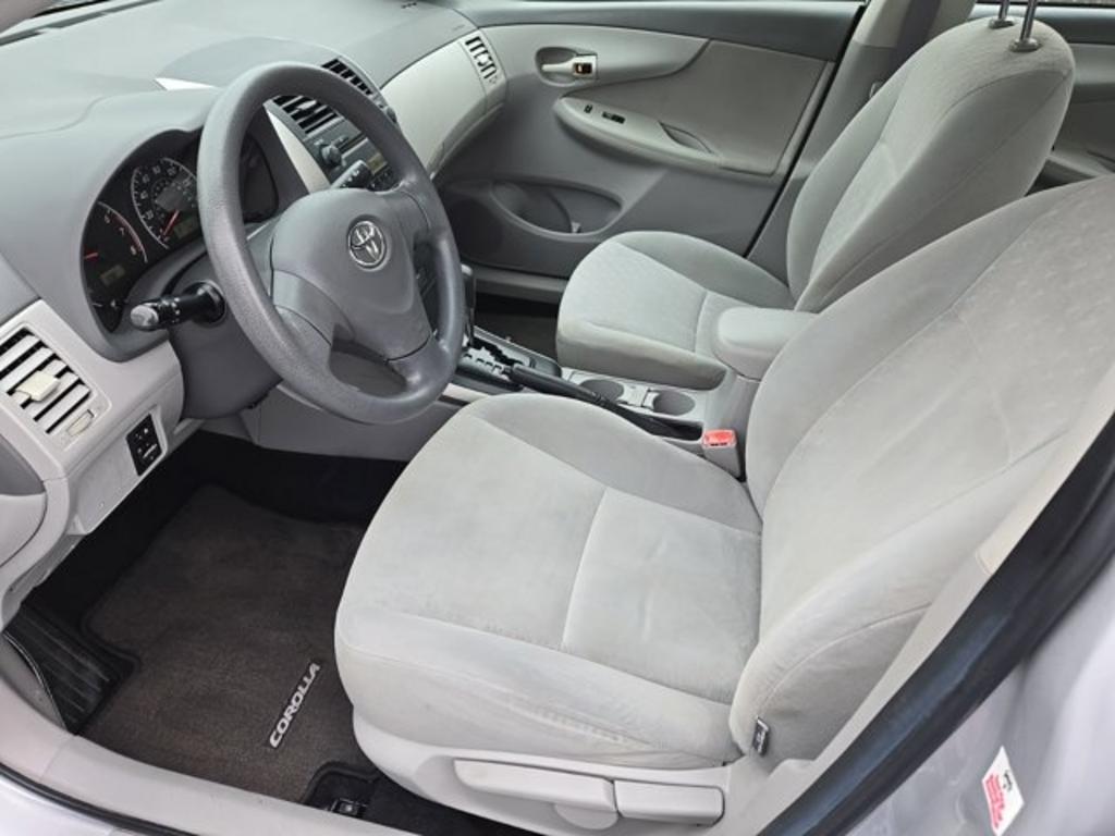 2009 Toyota Corolla photo