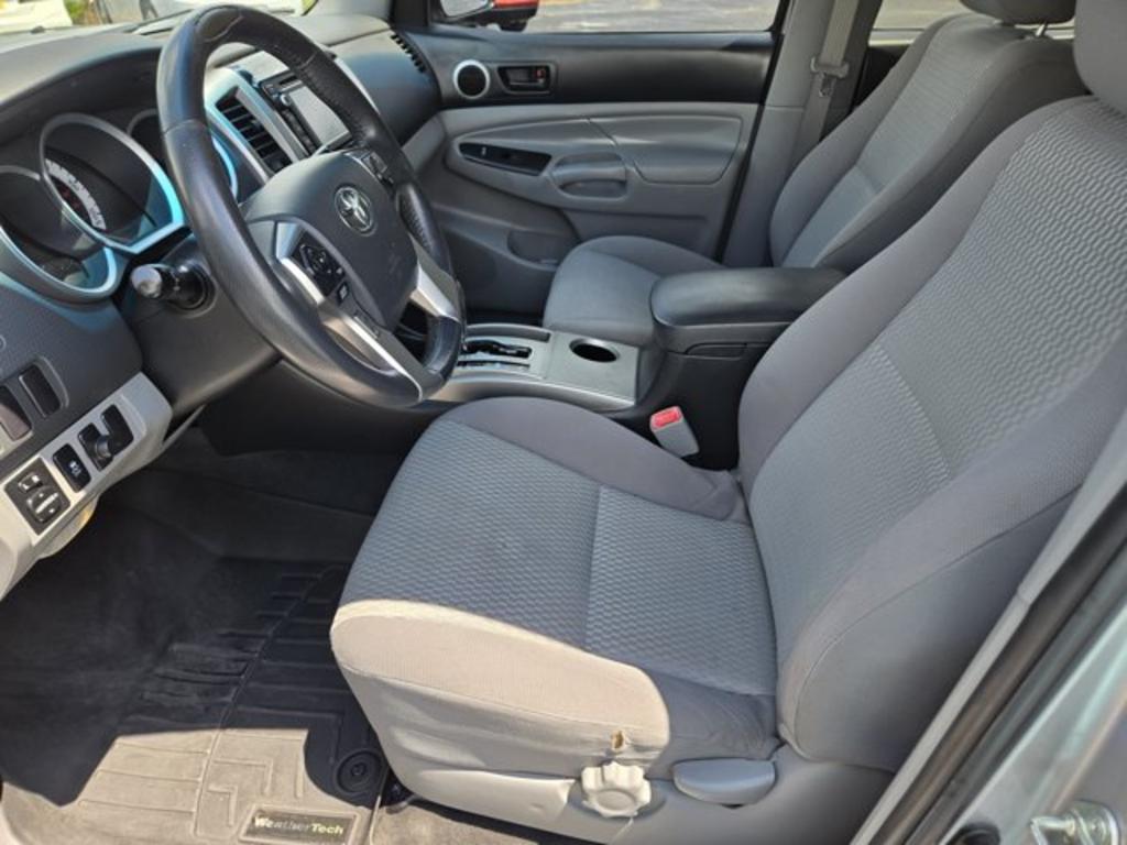 2015 Toyota Tacoma - $18,995