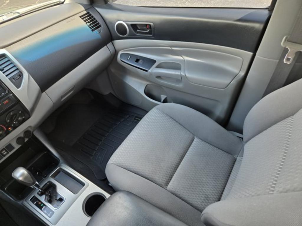 2015 Toyota Tacoma - $18,995