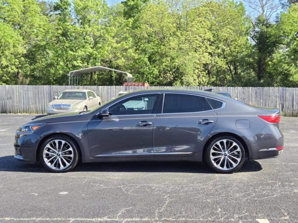 2017 Kia Cadenza - $11,995