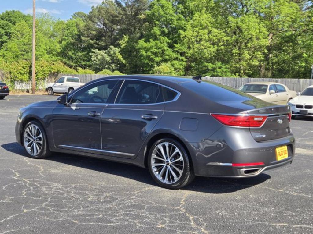 2017 Kia Cadenza - $11,995