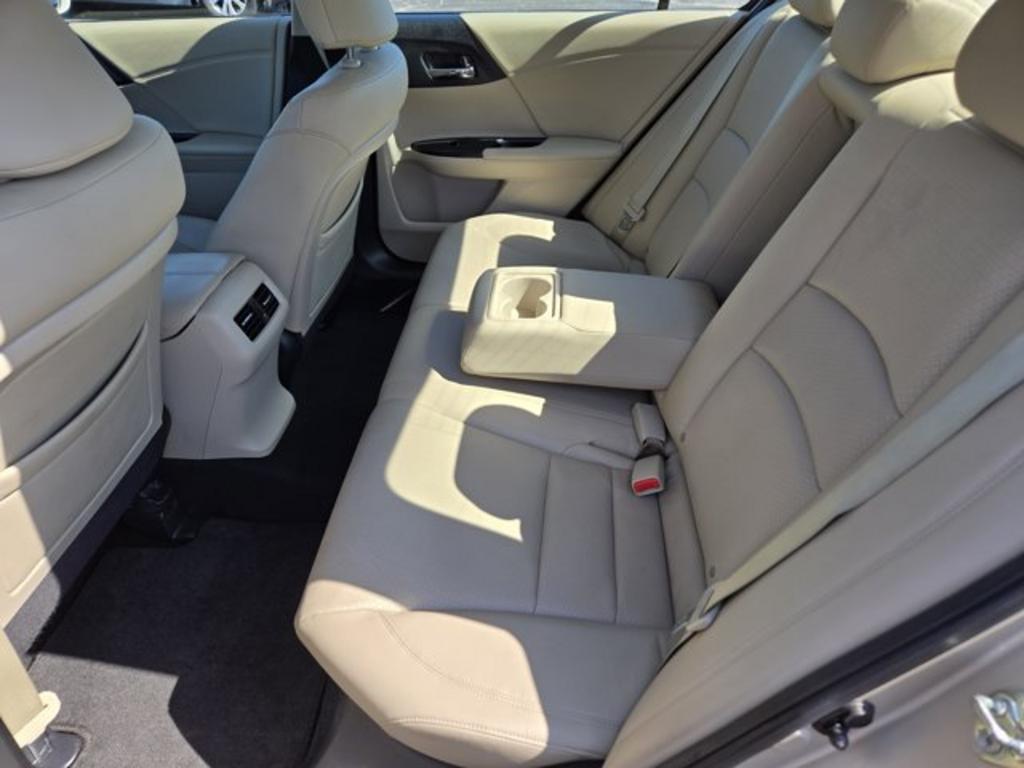 2014 Honda Accord - $13,995