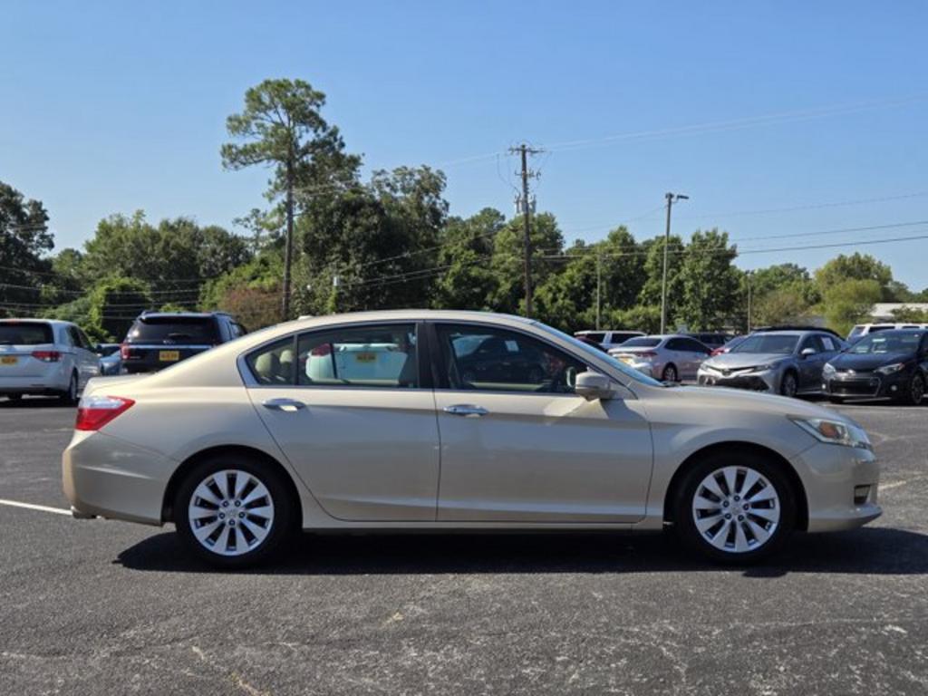 2014 Honda Accord - $13,995