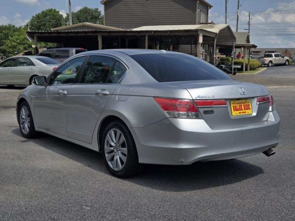2011 Honda Accord - $10,995