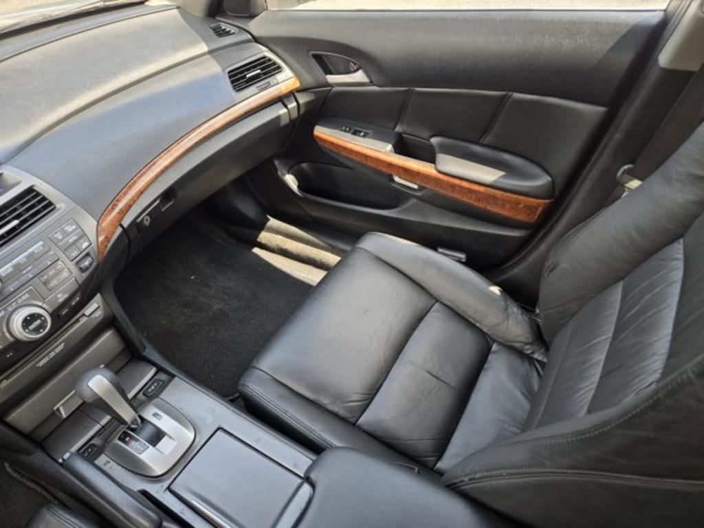 2011 Honda Accord - $10,995