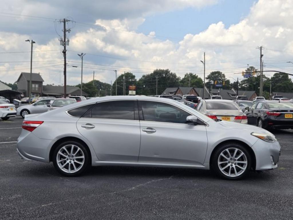2014 Toyota Avalon - $12,995
