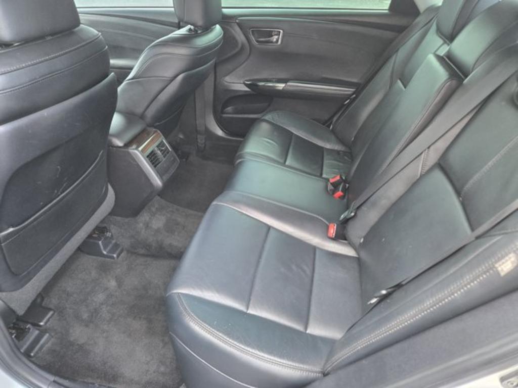2014 Toyota Avalon - $12,995