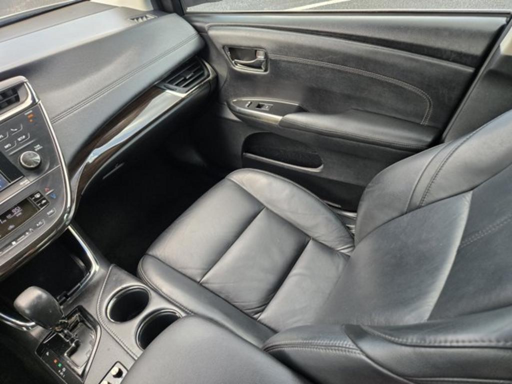 2014 Toyota Avalon - $12,995