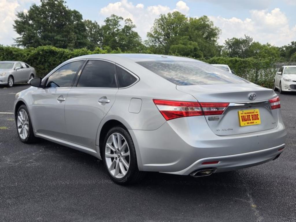 2014 Toyota Avalon - $12,995