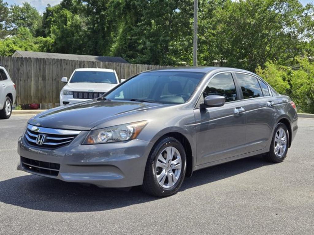 2012 Honda Accord - $11,995