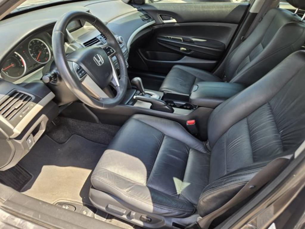 2012 Honda Accord - $11,995