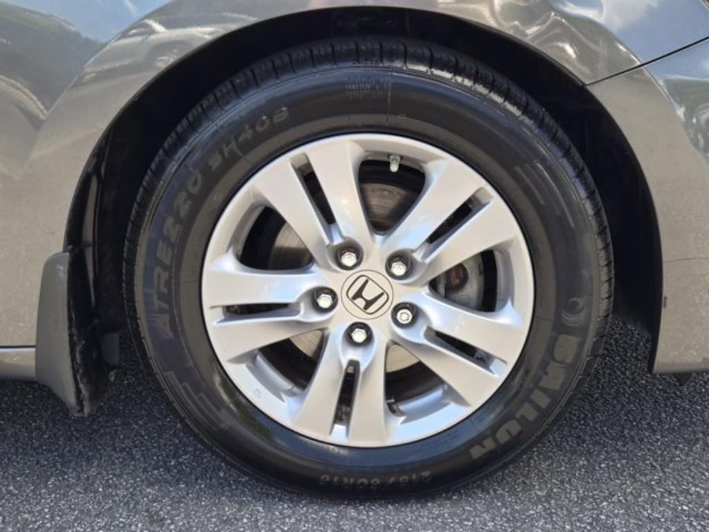 2012 Honda Accord - $11,995